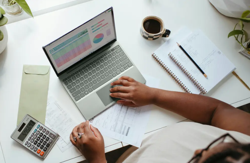 From Projects to Portfolios: 6 Desktop Publishing Tools Every Student Should Know